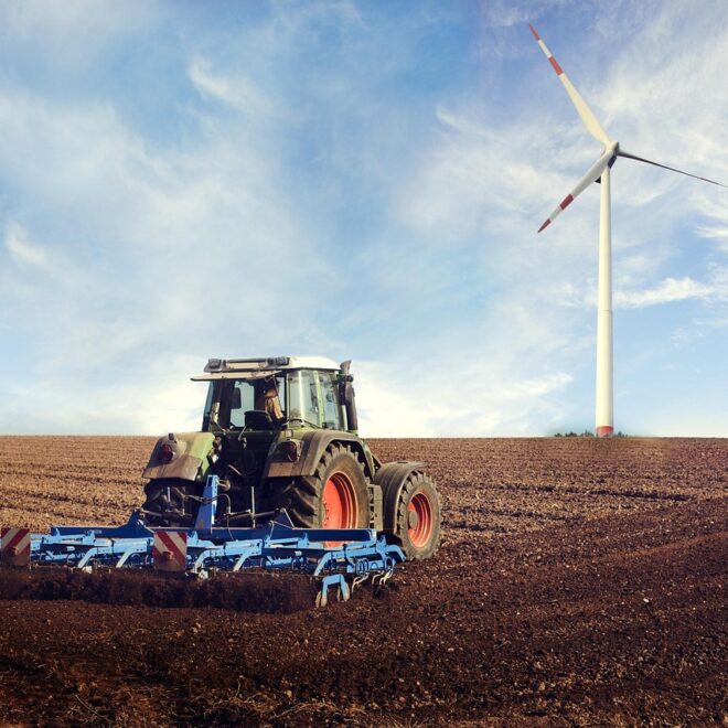 Incentivi per agricoltori: la terra come nuova frontiera energetica