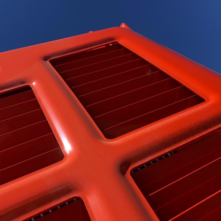 Pannelli fotovoltaici rossi la soluzione estetica per impianti moderni